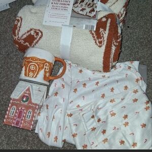 Cozy Holiday Knit Throw and Mug Bundle